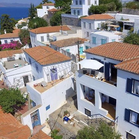 Options House Villa Hydra  Exterior photo